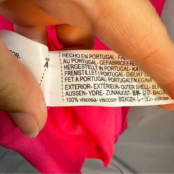 Massimo Dutti Hot Pink Gathered Maxi Dress Puff Sleeves Size Small NWT - Picture 7 of 10